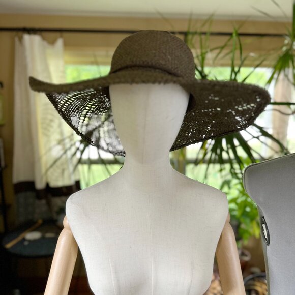 Banana Republic Green and Gray Sun Hat with Wide Brim - Picture 10 of 10
